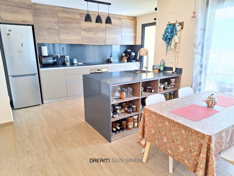 Maison construite en 2020 avec vue sur la mer à Dénia — photo 14