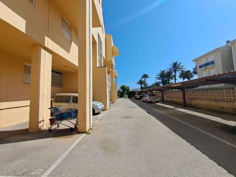 Occasion unique à Dénia : duplex avec terrasses, piscine et à seulement 300 m de la plage — photo 5