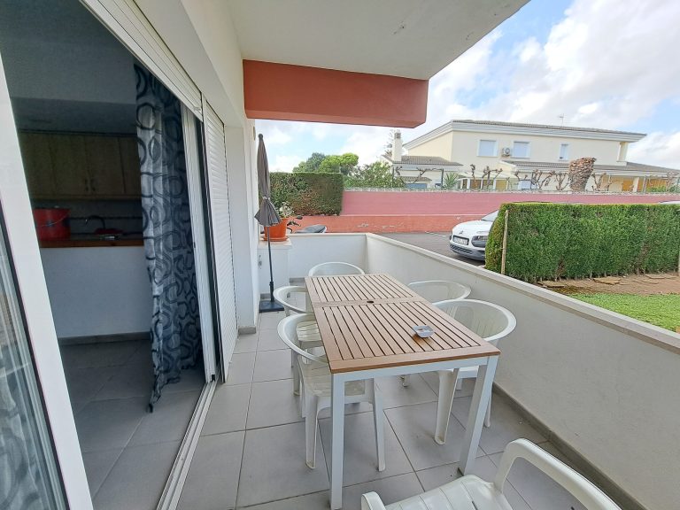 Comodidad y playa en Dénia – Piso con terraza privada en segunda línea de playa. — foto 8
