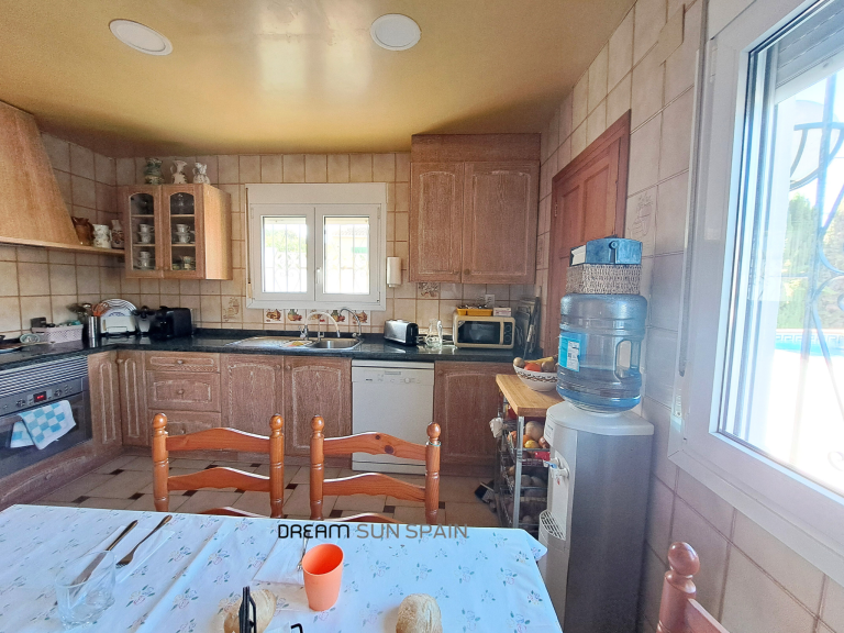 Maison avec grand terrain et vue sur le Montgó — photo 13