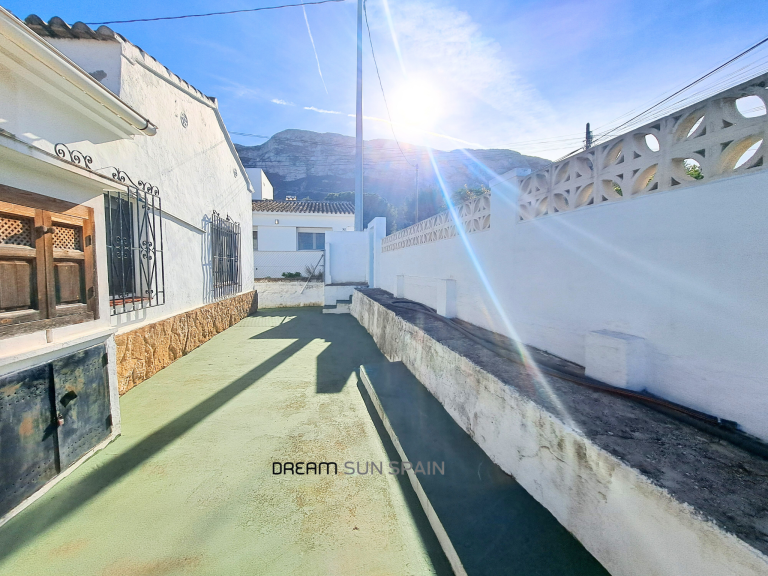 Maison avec grand terrain et vue sur le Montgó — photo 61