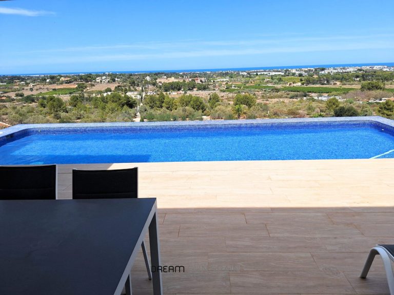 Maison construite en 2020 avec vue sur la mer à Dénia — photo 45