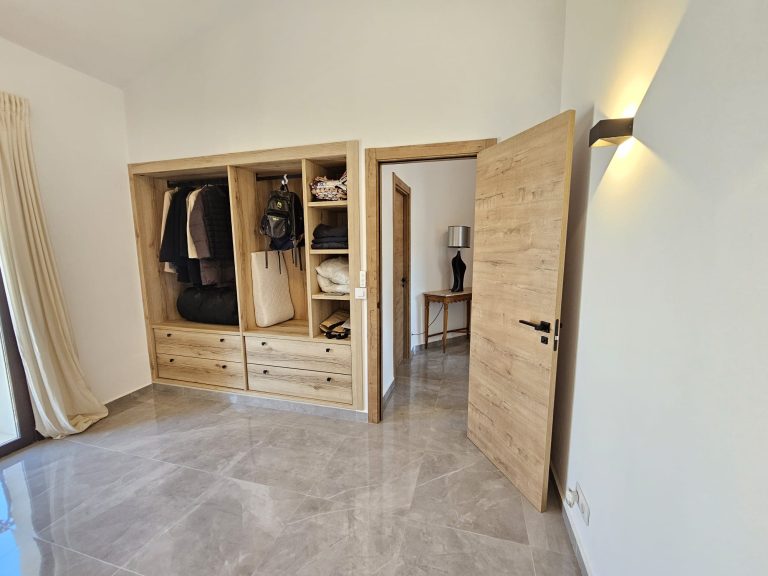 Maison coloniale de luxe dans le centre d’Ondara : un bien unique avec patio privé. — photo 63