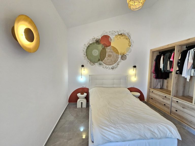 Maison coloniale de luxe dans le centre d’Ondara : un bien unique avec patio privé. — photo 68